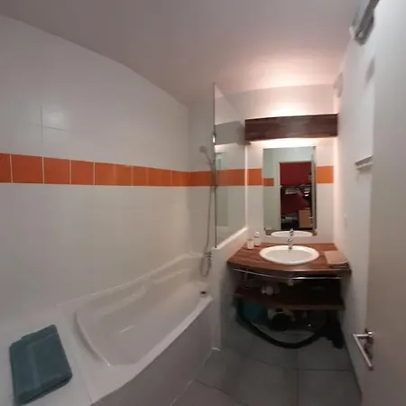 Appartement Du Chamois Roux, Dans Residence De Tourisme 3 Etoiles Lourdes Exterior foto