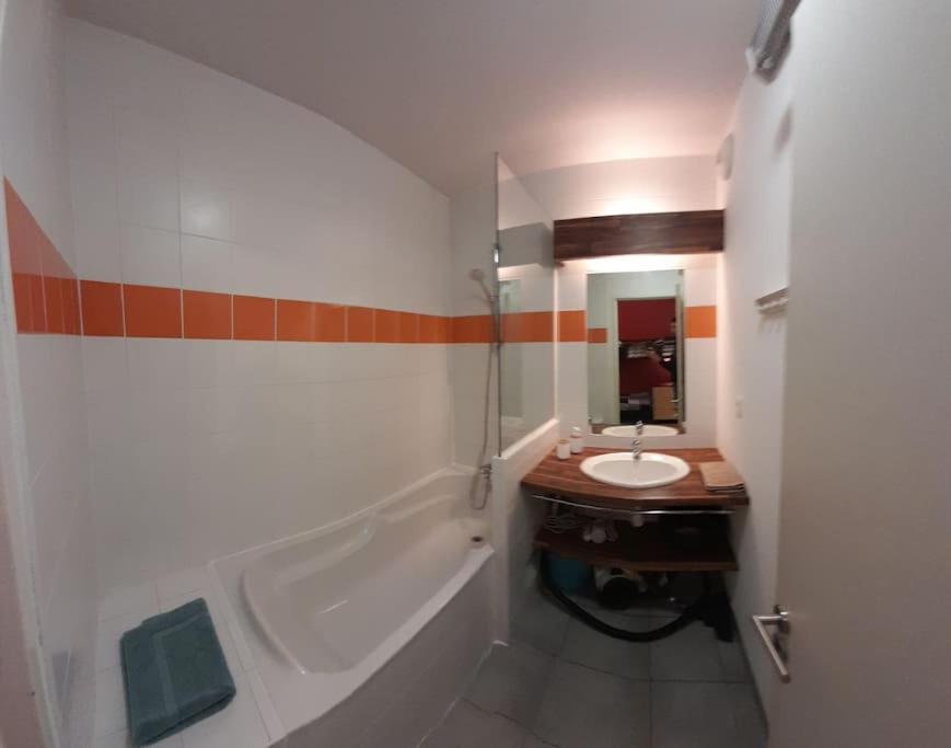 Du Chamois Roux, Dans De Tourisme 3 Etoiles Apartment *