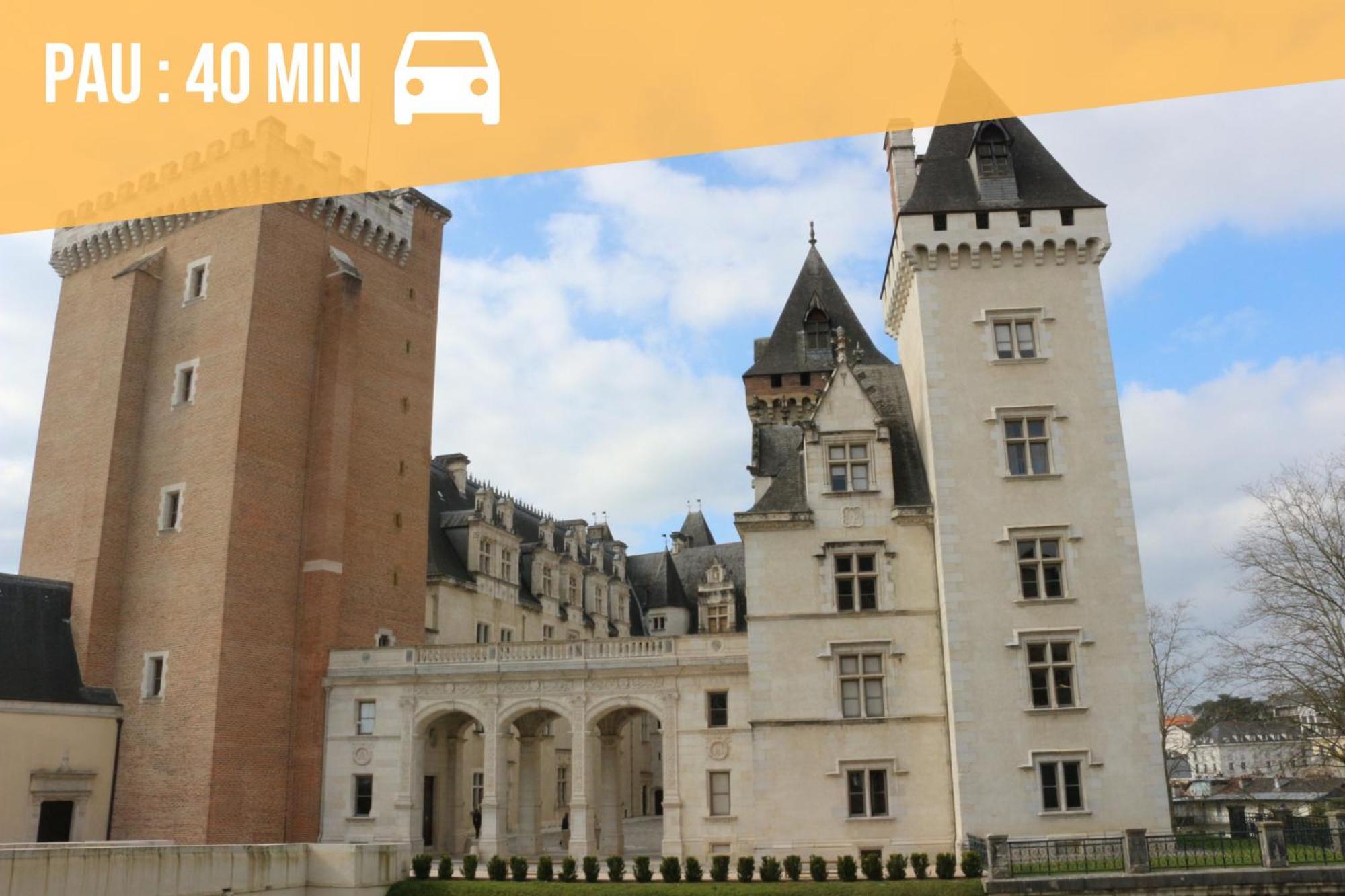 Du Chamois Roux, Dans De Tourisme 3 Etoiles * Lourdes